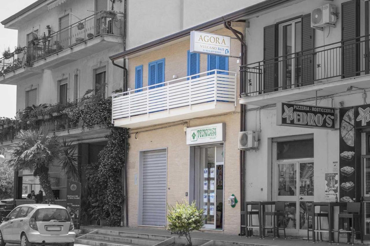 Agora Vulcano Crosia Exterior foto